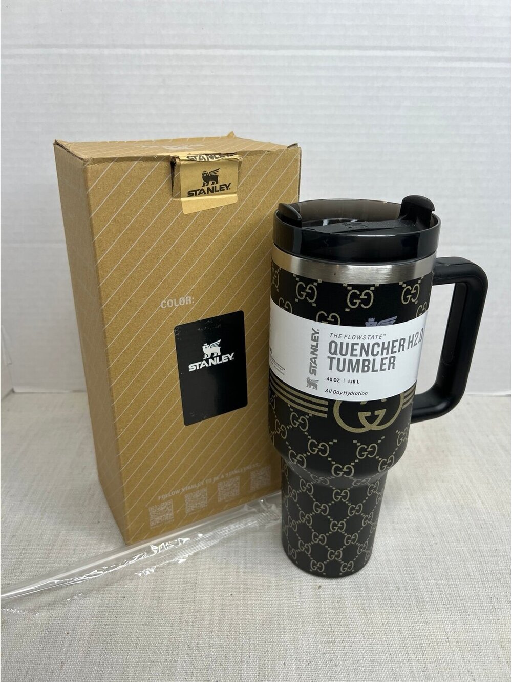Stanley Quencher H2O Tumbler 40oz Black